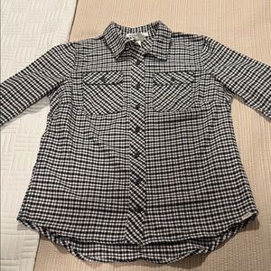 Duluth Trading Co Black and White Plaid Button Down Shirt